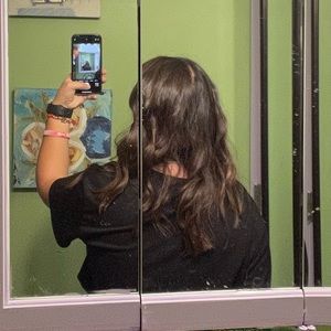 Meet your Posher, Mercedes